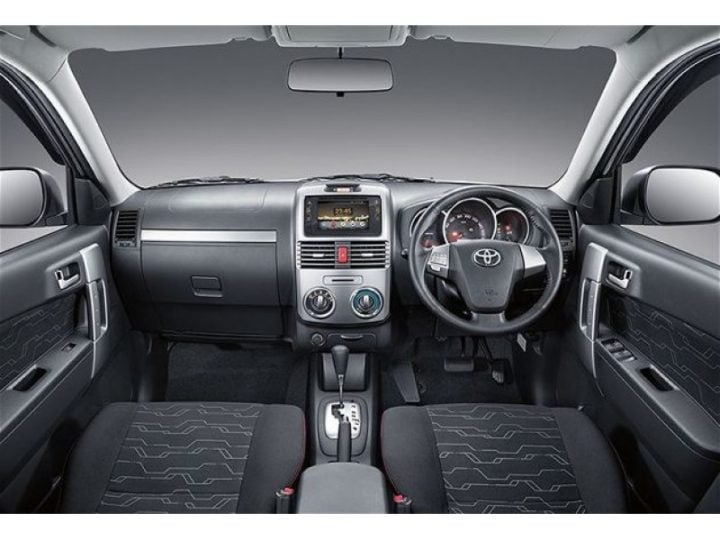 Toyota Rush India Image Interior Dashboard