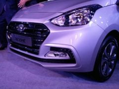 new look 2017 hyundai xcent facelift images front