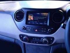 new look 2017 hyundai xcent facelift images interior touchscreen audio