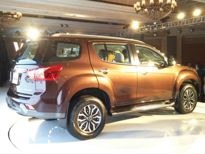 2017 isuzu mu x india images rear angle