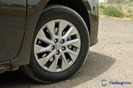 2017 toyota corolla altis test drive review alloys