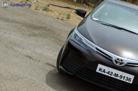 2017 toyota corolla altis test drive review headlamp