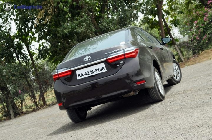 2017 toyota corolla altis test drive review rear angle