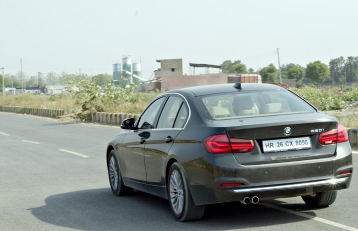 bmw 320i test drive review images