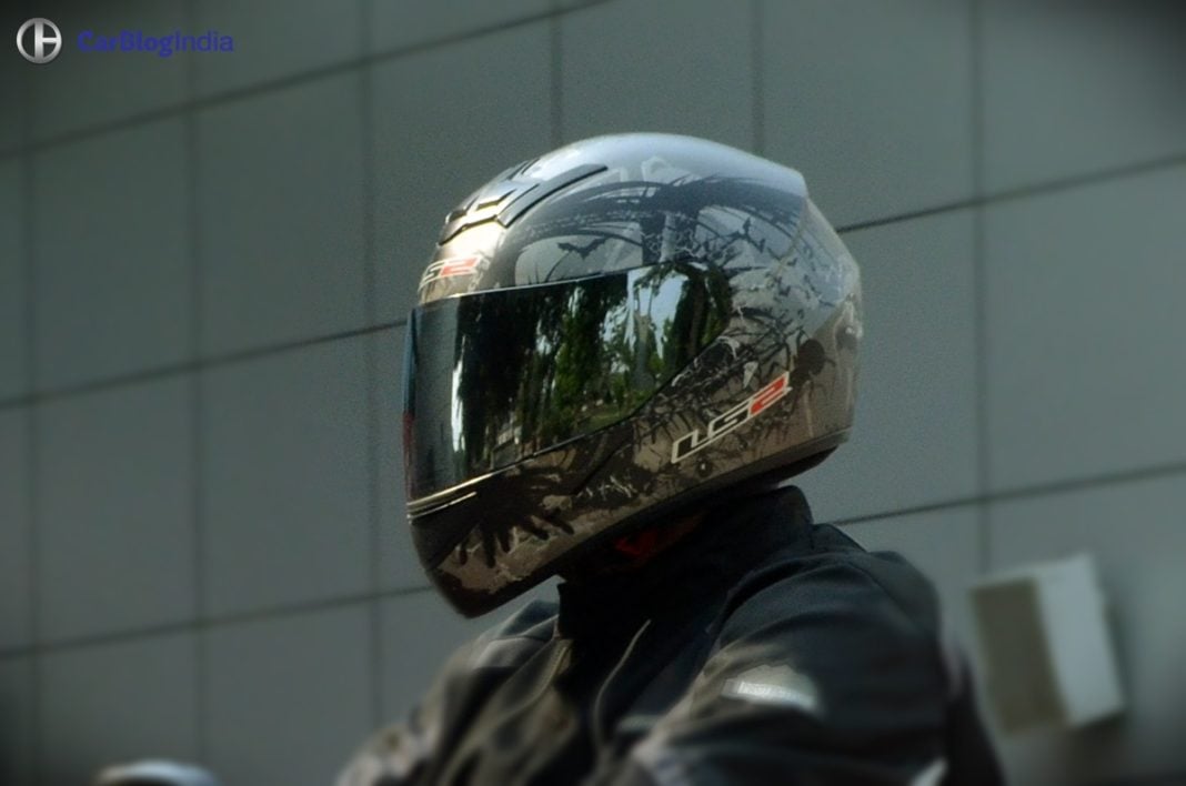 Buy A Two Wheeler In Maharashtra And Get Two Helmets With It