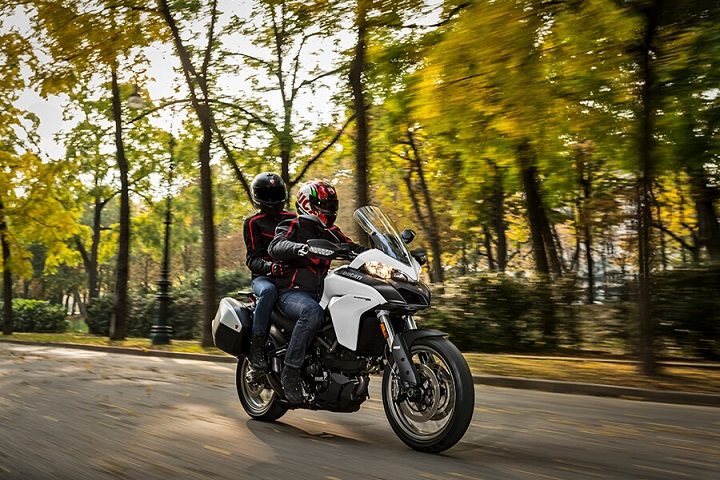 Ducati Multistrada 950 India - Two-up riding