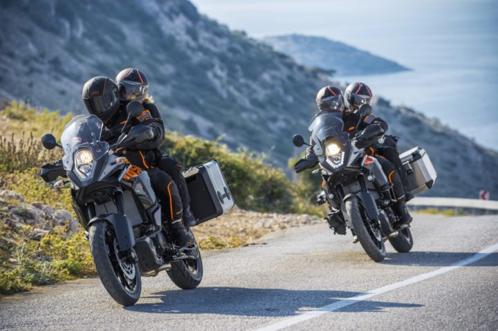 ktm 1050 adventure images