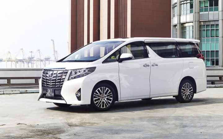 Toyota Alphard India