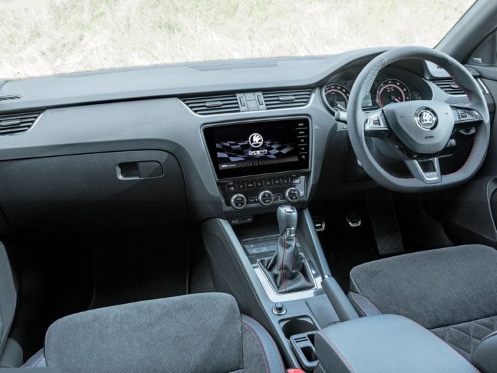 2017 skoda octavia rs india images interior
