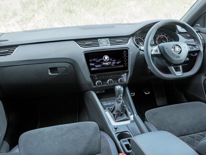 2017 skoda octavia rs india images interior