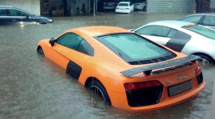 driving in flood water images