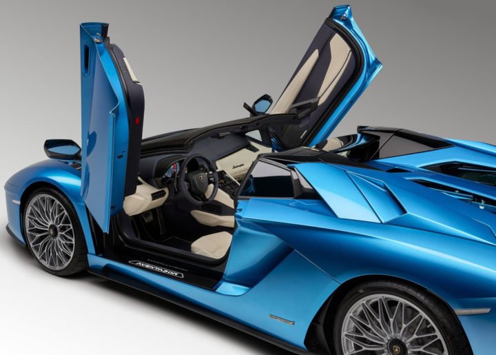 lamborghini aventador s roadster India images