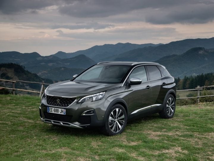 peugeot 3008 suv india images front angle