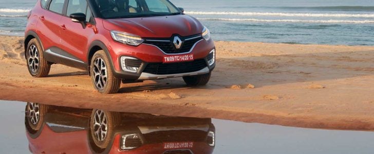 Renault Captur Test Drive Review Pics
