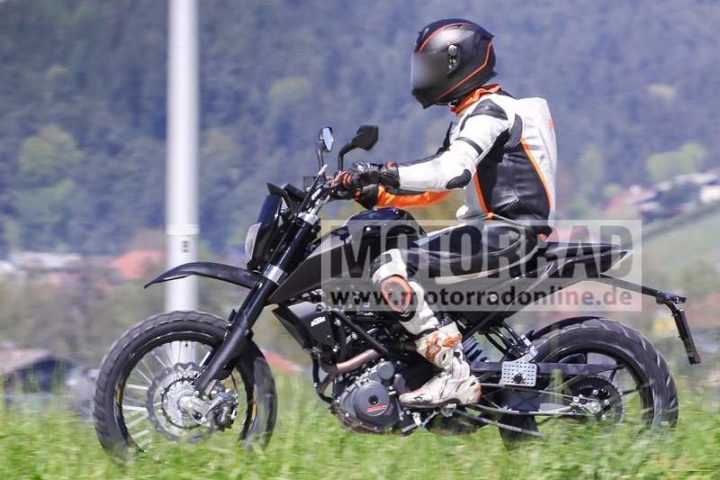 KTM 390 Scrambler India Images