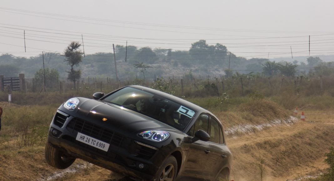 porsche macan off road drive