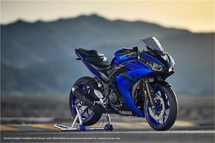 yamaha r3 ex showroom price