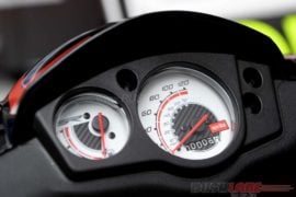 2018 aprilia sr 150 colours speedo console