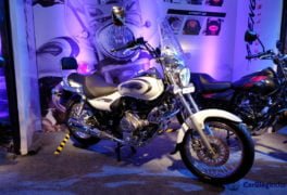 2018 bajaj avenger 220 images