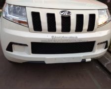 Mahindra TUV300 Plus Images front lucknow