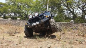modified mahindra thar with six wheels images