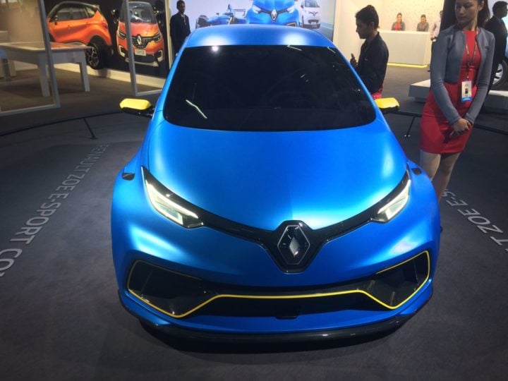 renault zoe images front