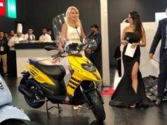 show babes at auto expo 2018