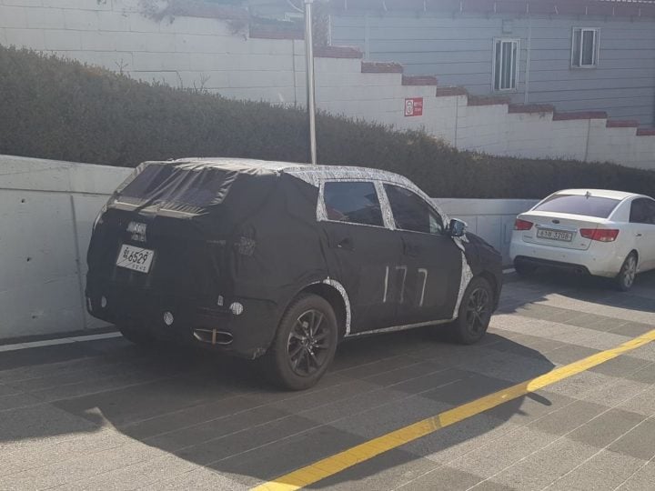 Kia SUV India Bound Spy Shot 1