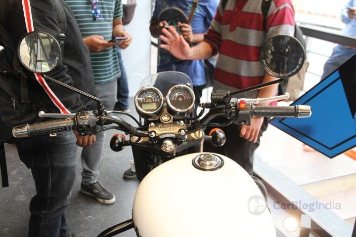 Royal Enfield Thunderbird X steering