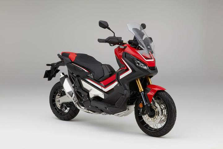 honda-x-adv-front profile