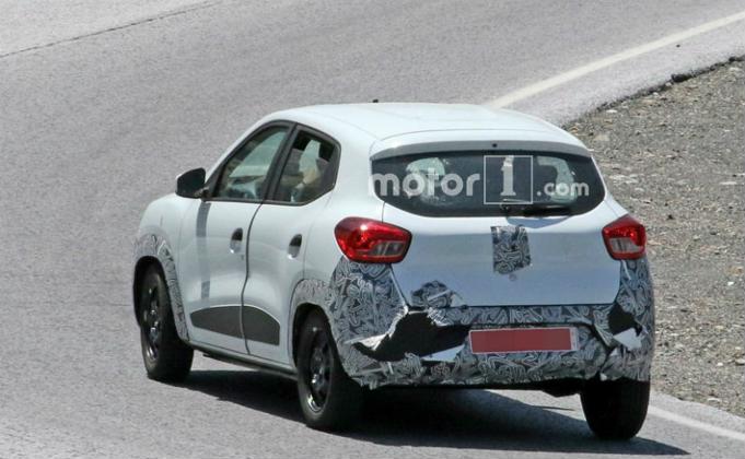 renault kwid facelift spy image three rear