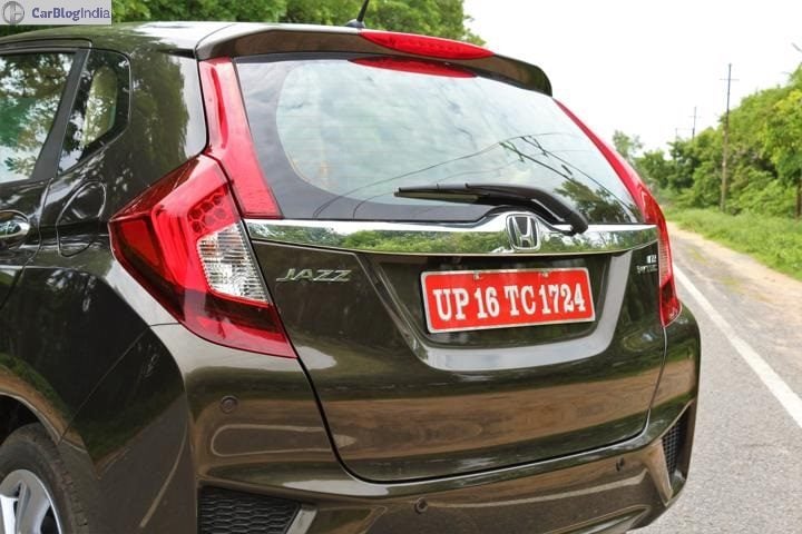 2018 Honda jazz review Tail-light Image