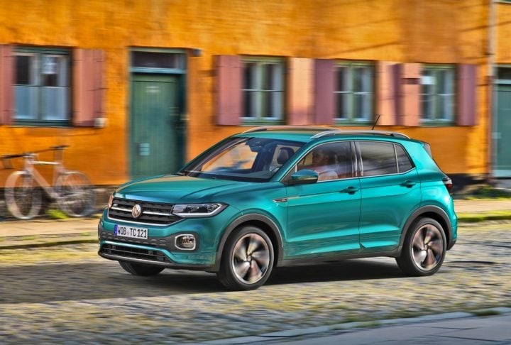 Volkswagen t-cross side image