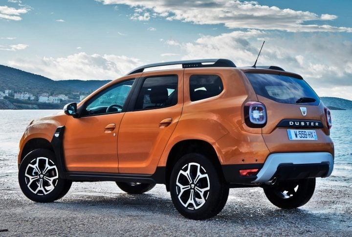 renault duster 2019 rear image