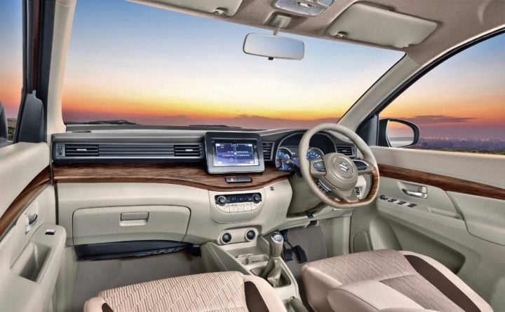 2018 maruti ertiga interiors image