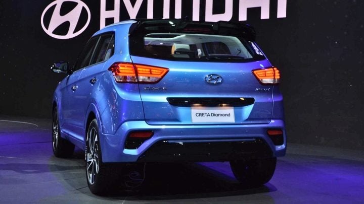 hyundai creta diamond edition rear image