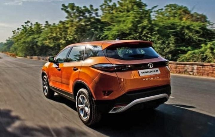 tata harrier rear image