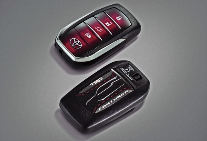 toyota fortuner trd keys image