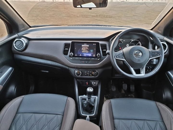 Nissan Kicks interior image