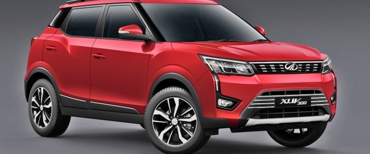 XUV300 - Front image