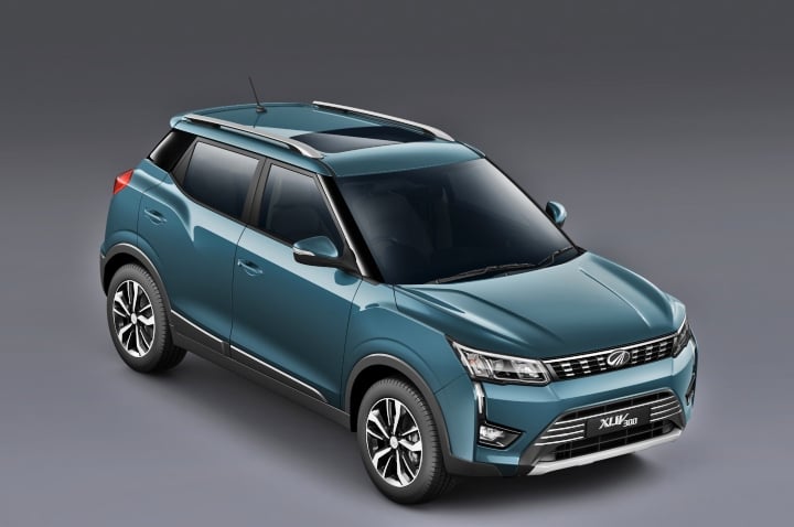 XUV300 - Top image