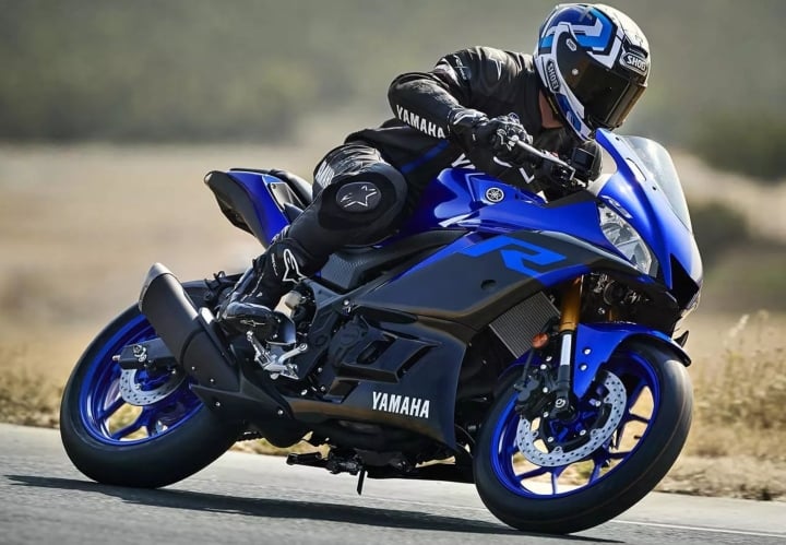 2019 Yamaha R3