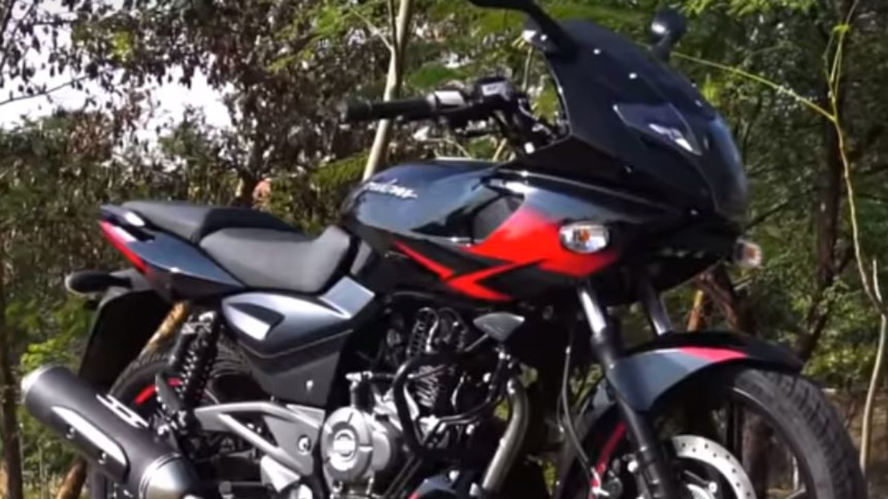 Bajaj Pulsar And Avenger 250 Bikes Incoming But Not Until 2022 - pulsar 220 bike new model 2019