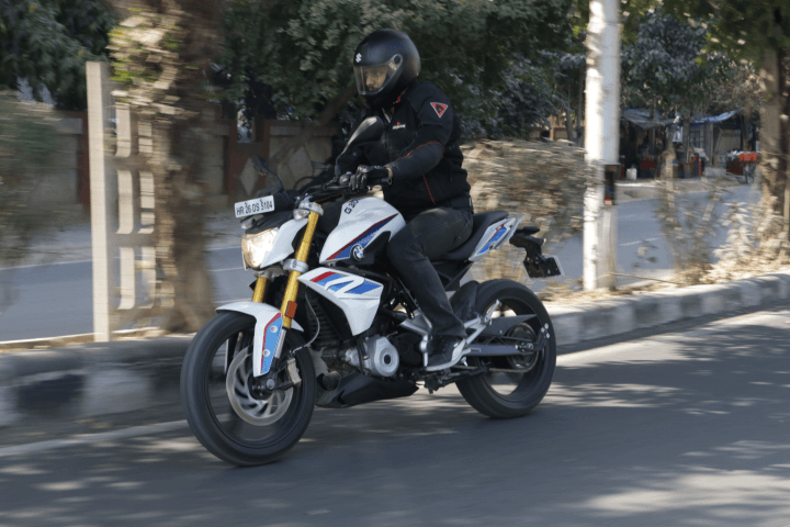 BMW has very attractive discounts on its entry-level G310R and G310GS