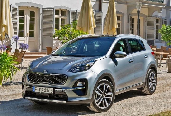 Kia Sportage front image