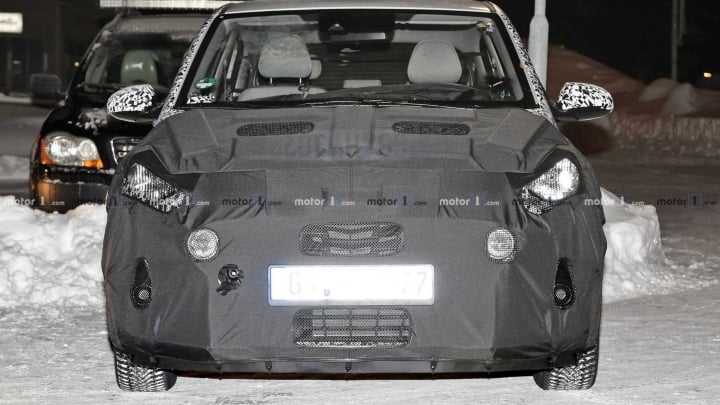 new hyundai grand i10 front side image