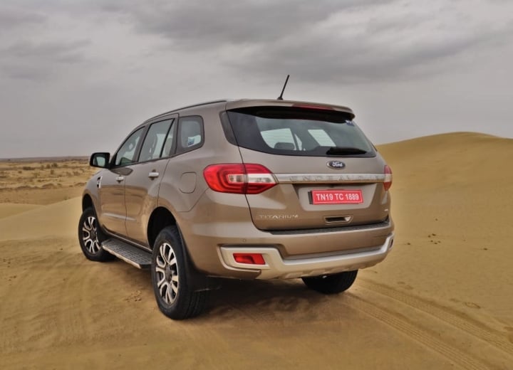 2019 ford endeavour rear image