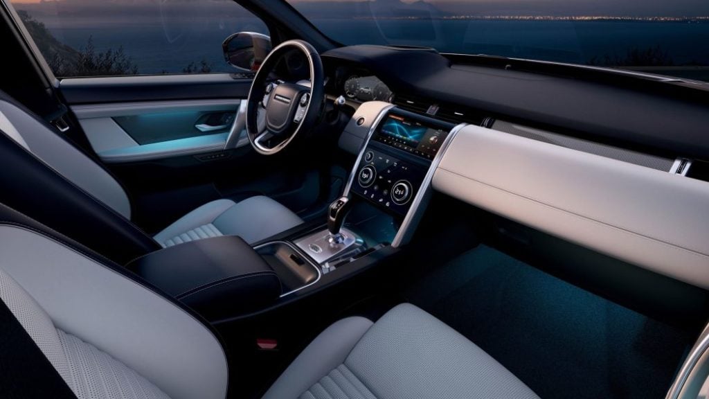 2020 Land Rover Discovery Sport interiors image