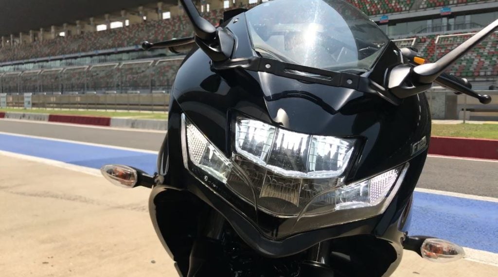 The Gixxer SF 250 seems quite premium with those LED headlights