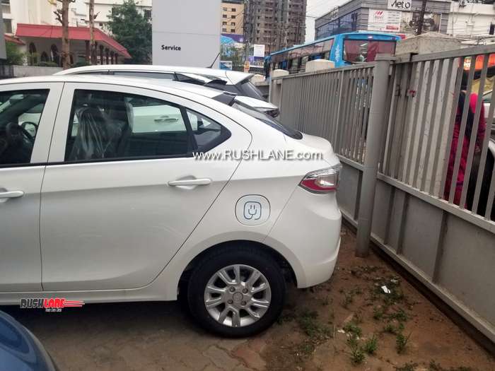 Tata Tigor EV rear image